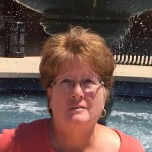 Meet your Posher, Sonia